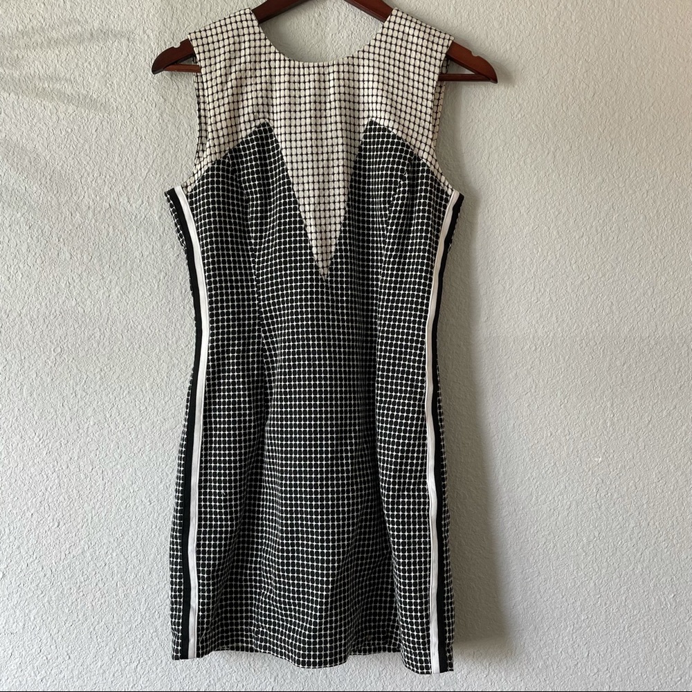 Retro shift dress